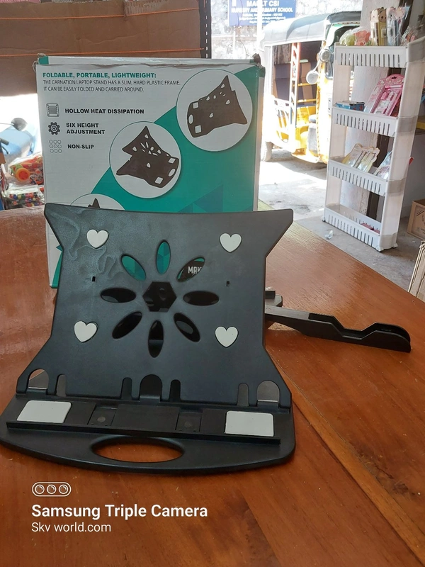 6226 ADJUSTABLE LAPTOP STAND PATENTED RISER. WITH PORTABLE MOBILE STAND