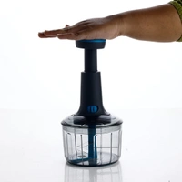 8140 GANESH BINGO LOCK-UNLOCK PUSH CHOPPER ( 725ML )