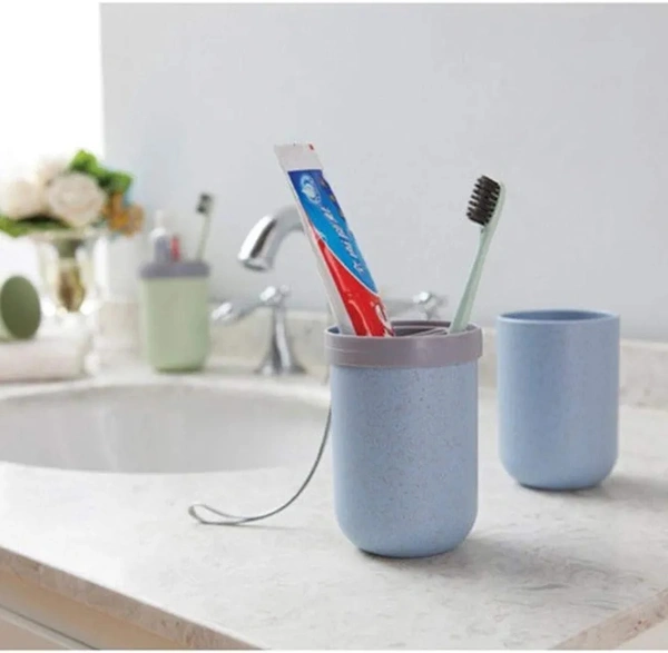 Kapsule Eco Friendly Toiletery Kit