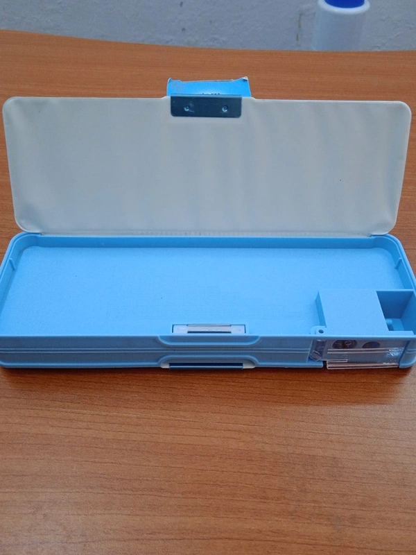 Magnetic  Pencil Box- B- 933