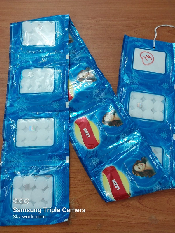 Napthalin Pack 12 Pieces