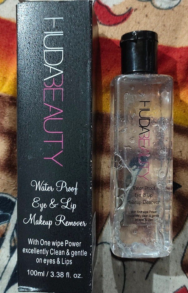 HUDA BEAUTY  MAKE UP REMOVER