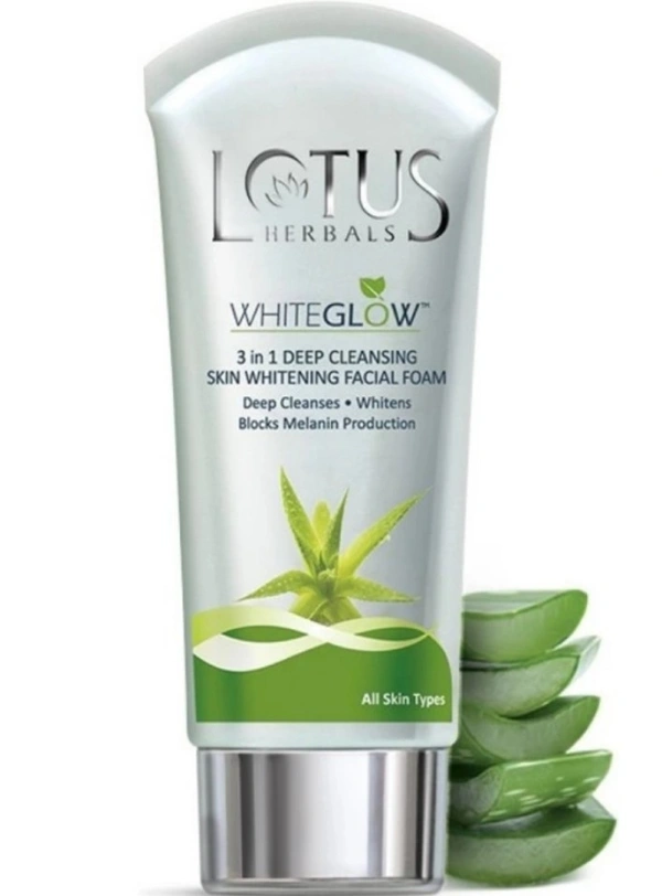 Lotus Whiteglow Face Wash *50g