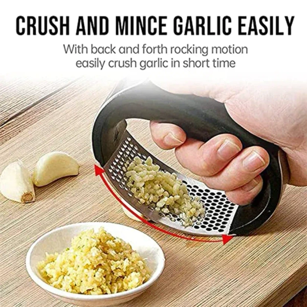 Stainless Steel Garlic Press Crusher for Kitchen - EASY RETURN
