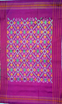POCHAMPALLY WITH KALAMKARI HAND PAINTED PURE PATTU FLORAL SAREE -PKHPPPFS-002