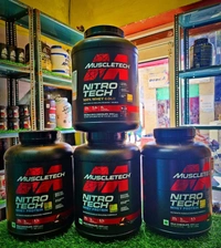 MuscleTech Whey Protein Powder Chocolate Flavour, 1.81 kg With Whey Isolates & Peptides Performance Series Nitro Tech - Chocolate, 1.81Kg