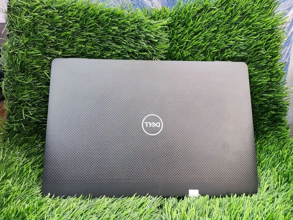 Dell DELL LATTITUDE 7310 Laptop 