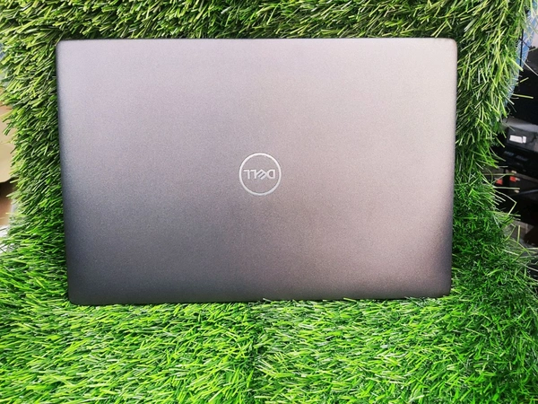 Dell DELL LATTITUDE 5401 Laptop 
