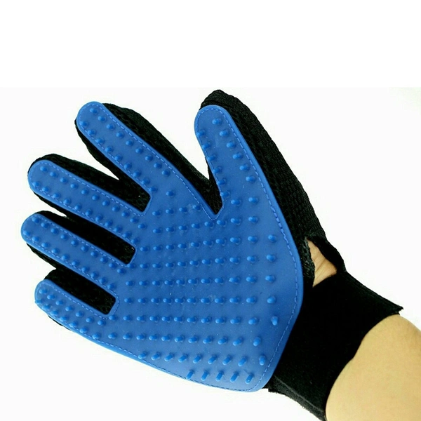 0614 True Touch 5 Finger Deshedding Glove (1 pc)