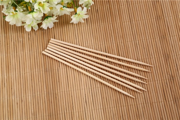 1116 Natural Bamboo Wooden Skewers/BBQ Sticks for Barbeque and Grilling