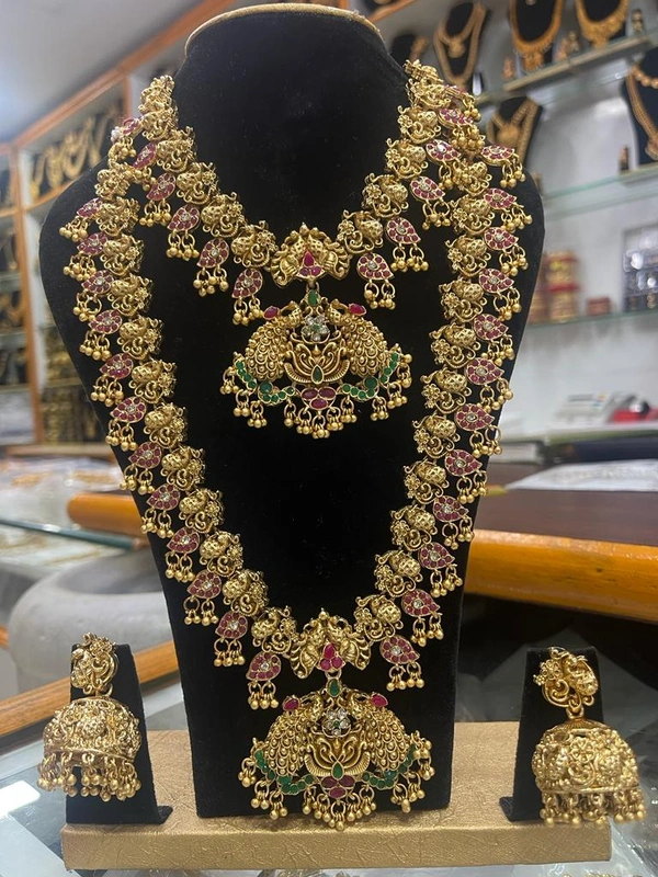 Stunning Jewel Set  - Free Shipping