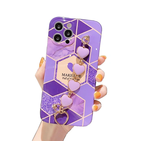 Hard Case With Chain 