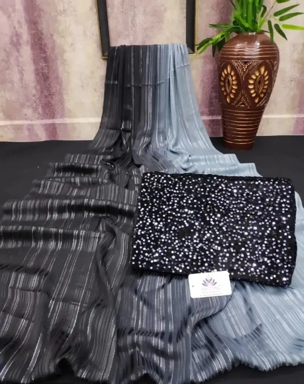 Trending Weightless Chiffon Saree With Velvet Blouse Piece