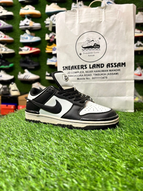 PANDA DUNK AMBUSH - 7