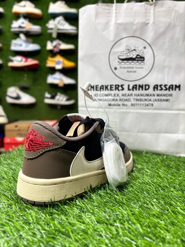 AJ low travis dark mocha - 7