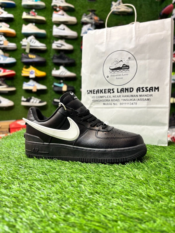 Air Force 1 Black ambush - 8.5