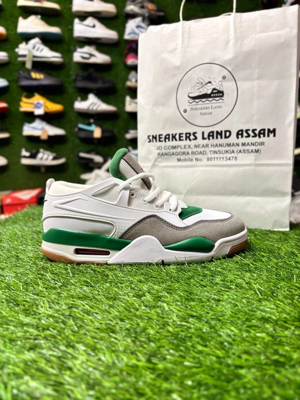 Jordan retro 4 pine green RM - 9