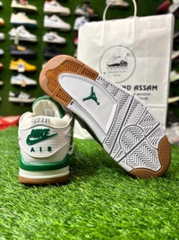 Jordan retro 4 pine green RM - 9
