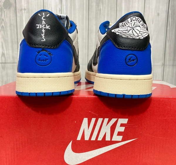 AIR JORDAN LOW x FRAGMENT - 7