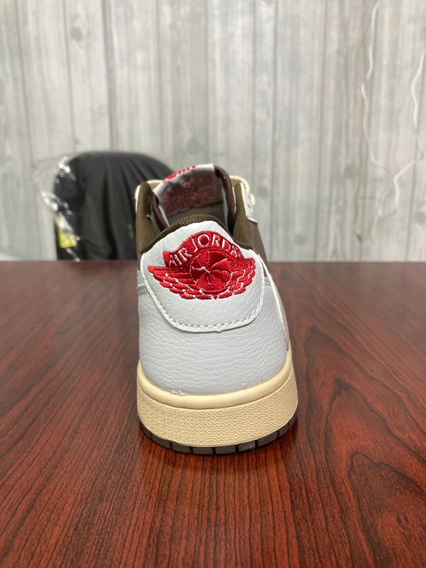 Airjordan Reverse Mocha - Cinnamon, 7