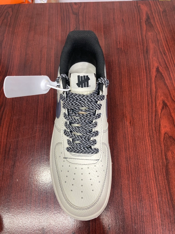 Airforce Undifited - 8.5