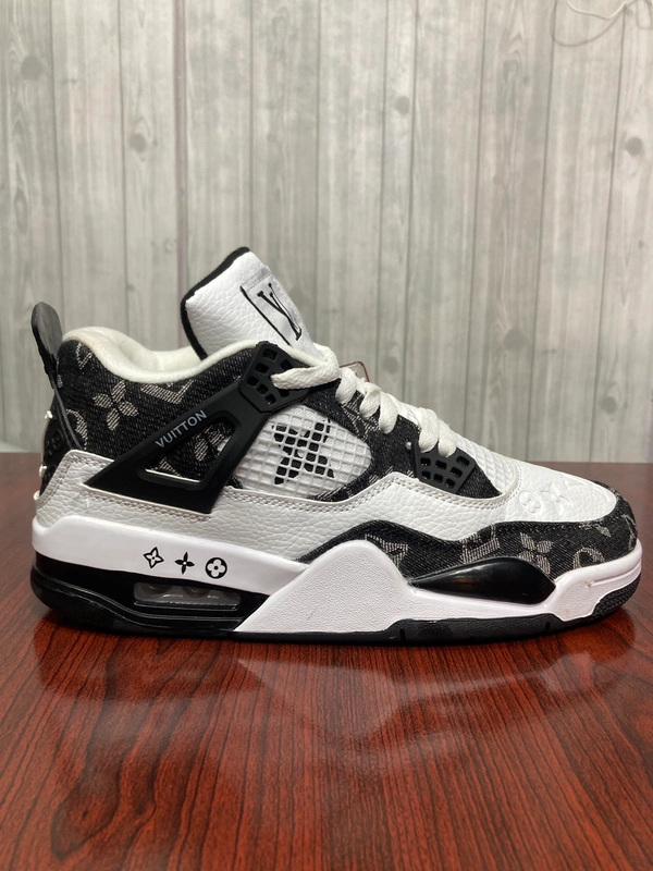Jordan 4 X LUIS VITON - 9