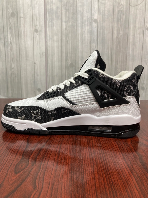 Jordan 4 X LUIS VITON - 9
