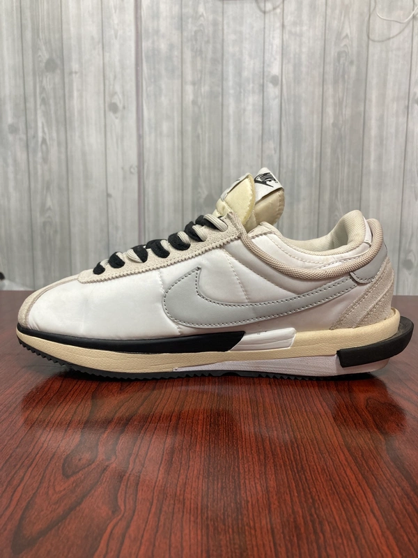 Sacai - 7