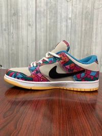 Sb Dunk Parra - 9