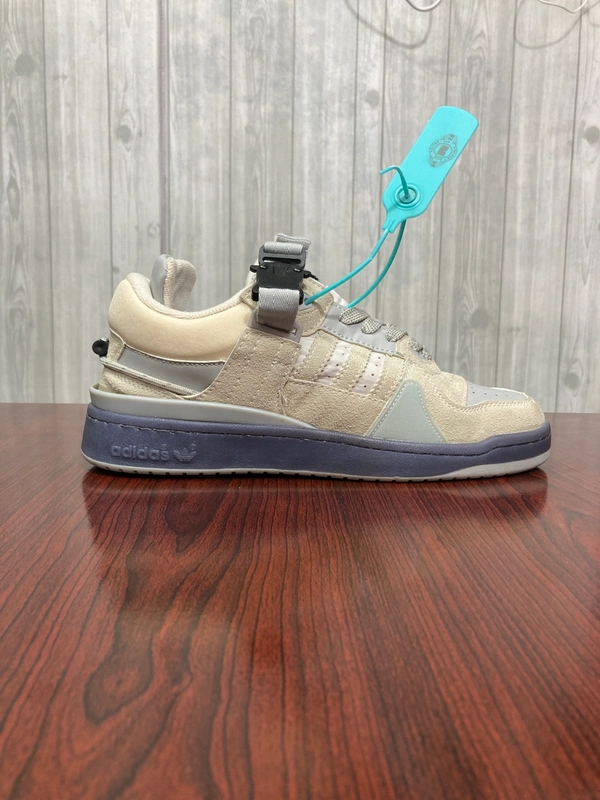 Badbunny Grey Shadow - 7