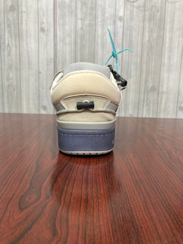 Badbunny Grey Shadow - 7