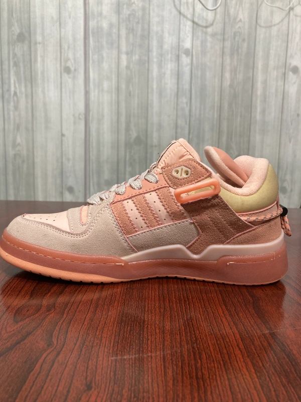 Badbunny Light Red - 5