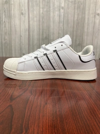Adidas Superstar  - 8.5