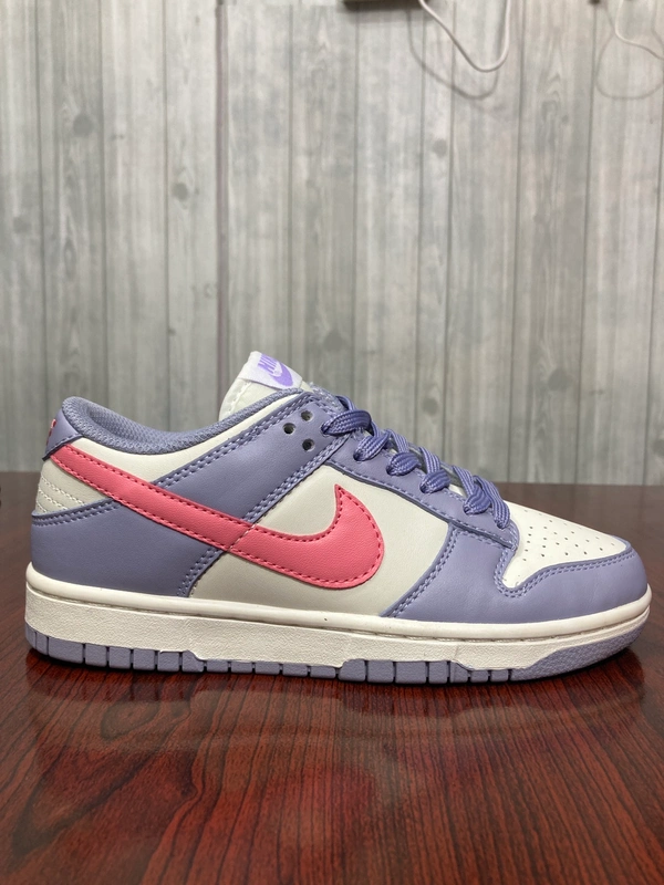 SB Dunks Womans  lavender - Lilac, 5(39)