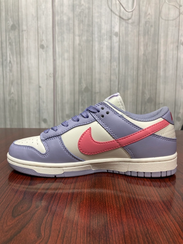 SB Dunks Womans  lavender - Lilac, 5(39)