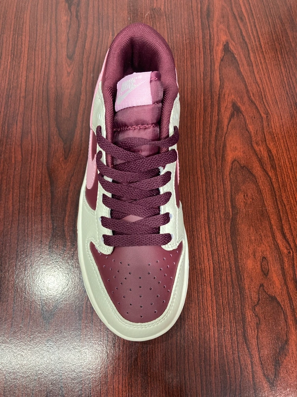 SB Dunk Maroon - 5(39)