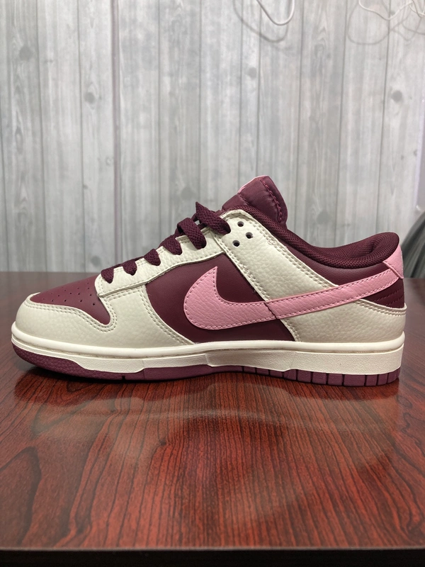 SB Dunk Maroon - 5(39)