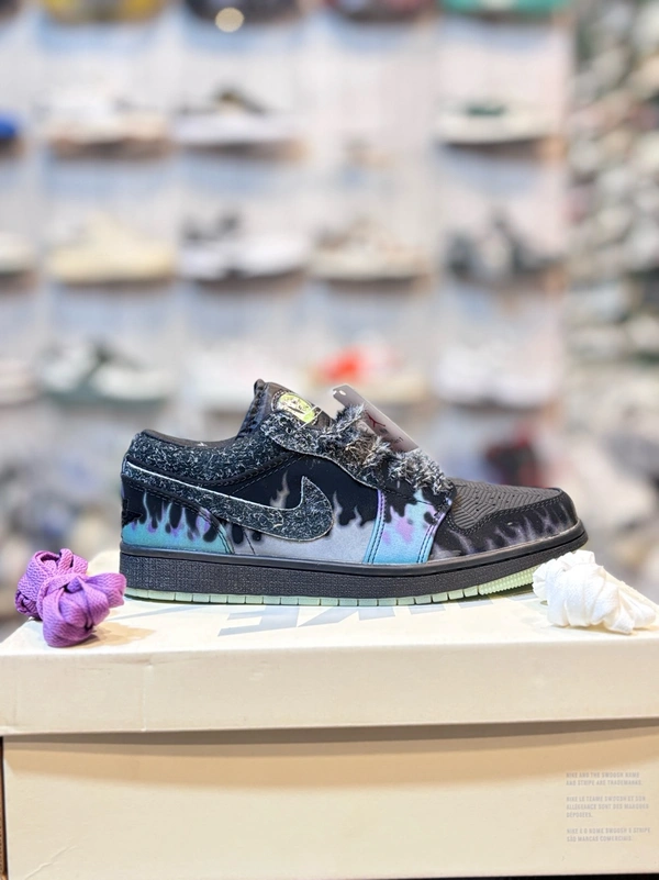 Air Jordan Low x Halloween - 40 (6)