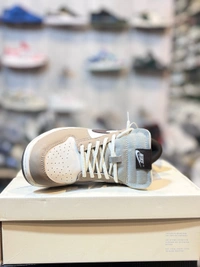 Sb Dunk X Ost Brown - 42(7.5)