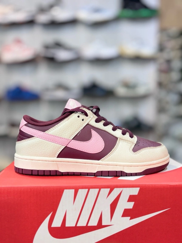 Dunk Burgundy Pink - 40(6)