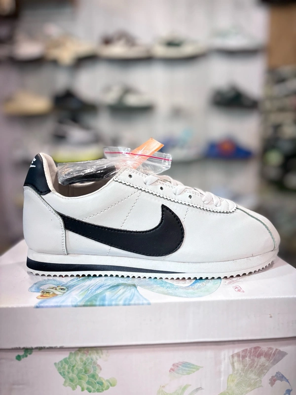 Cortez Black  - 8.5(43)