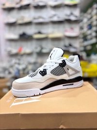 Jordan 4 Military White Black  - 6 (40)