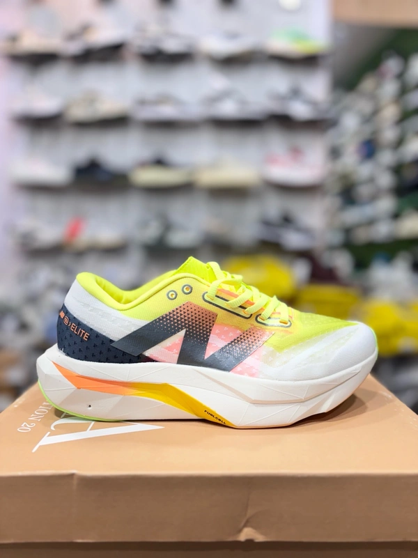 NB Elite Neon Running  - 8.5 (43)