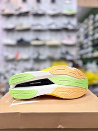 NB Elite Neon Running  - 8.5 (43)