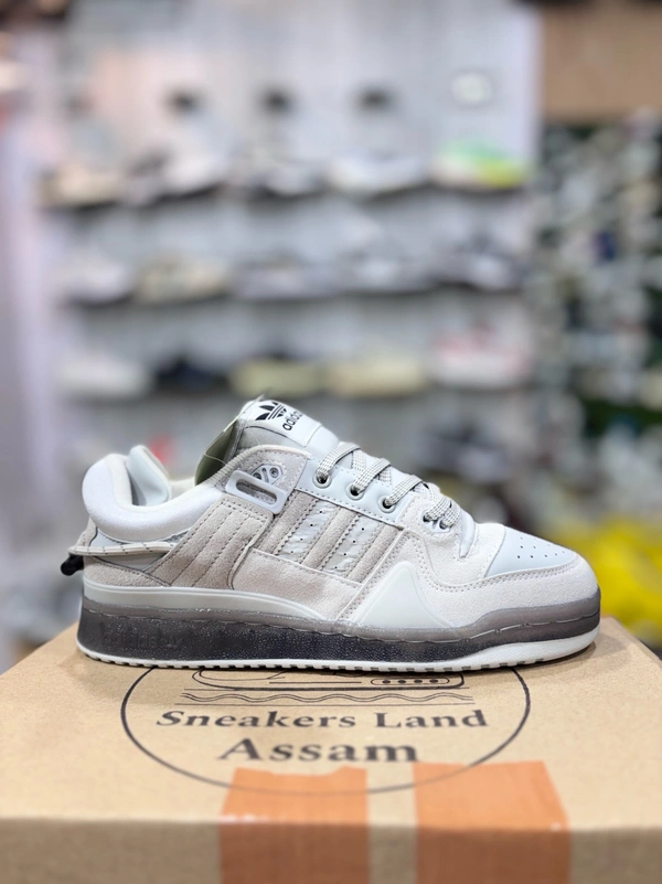 Badbunny Grey - 7 (41)