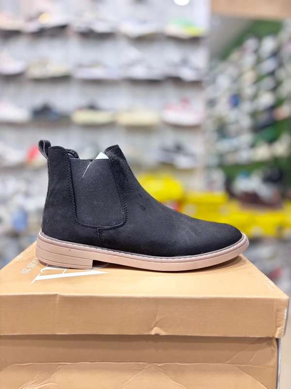 Zara Chelsea Black  - 7