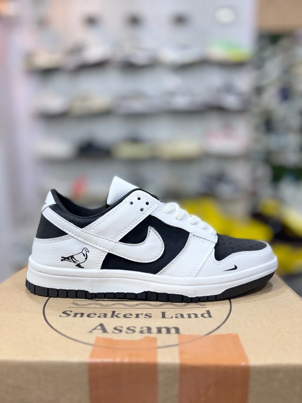 Dunk Ind Reverse Panda - 10