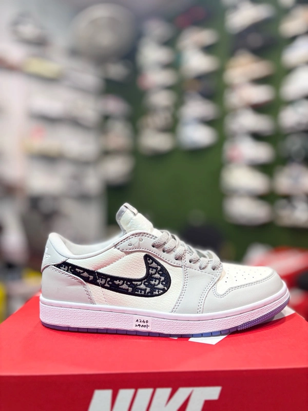 Air Jordan Low x Dior - 7 (41)