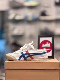 Onitsuke Tiger - 42 (7.5)