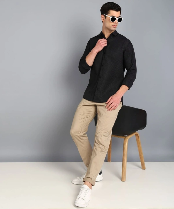 *💞💞 MEN'S PRIMIUM LOOKING FULL SLEEVE WAFFLE FABRIC Black Plan  SHIRT* - M